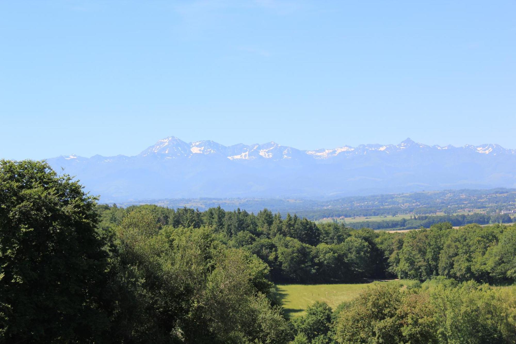 Вилла Hello Pyrenees Castelvieilh Экстерьер фото